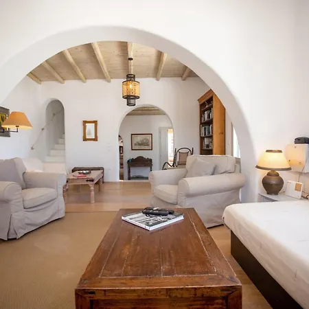 Baroness In * Mykonos Town