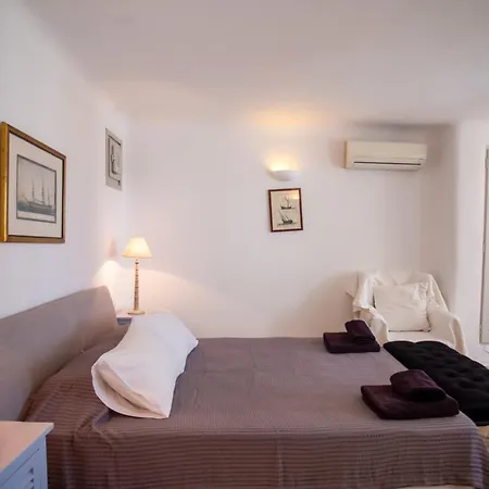 Baroness In 别墅 *