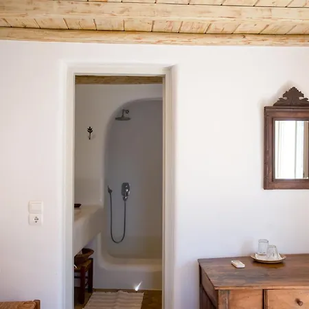 Baroness In * Mykonos Town