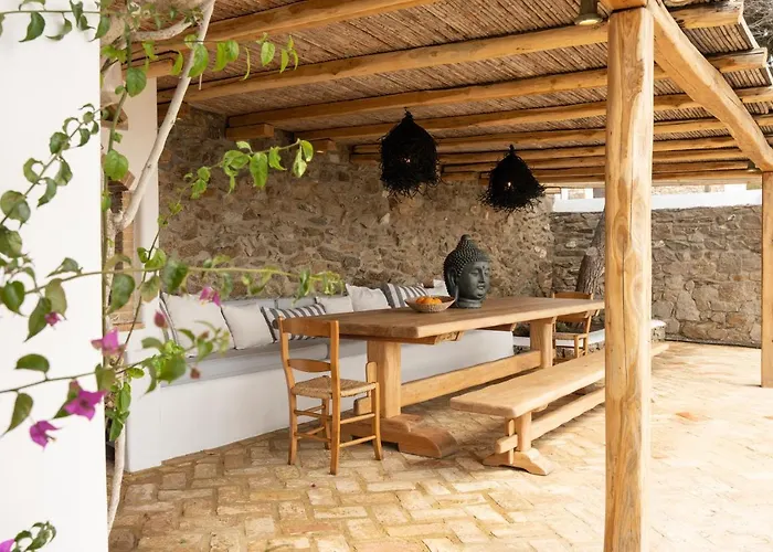 Baroness In Вилла *