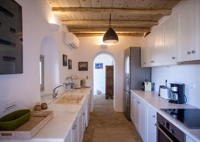 Baroness In Вилла *