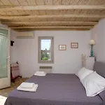 Baroness In Willa Mykonos Town