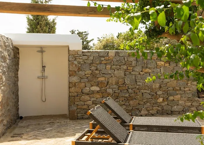 Baroness In * Mykonos Town