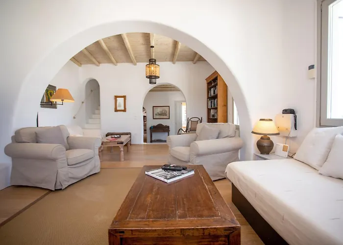 Baroness In * Mykonos Town